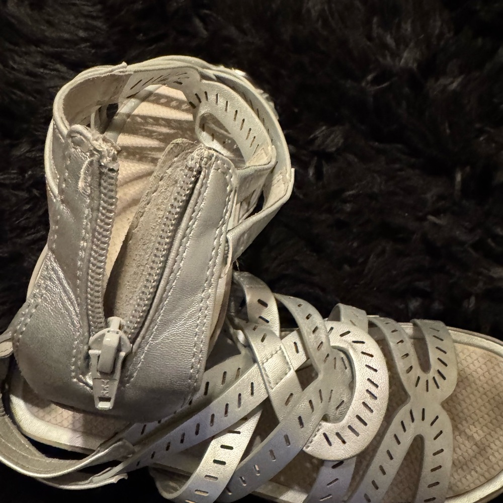 BareTrap silver sands with zipper in the back.